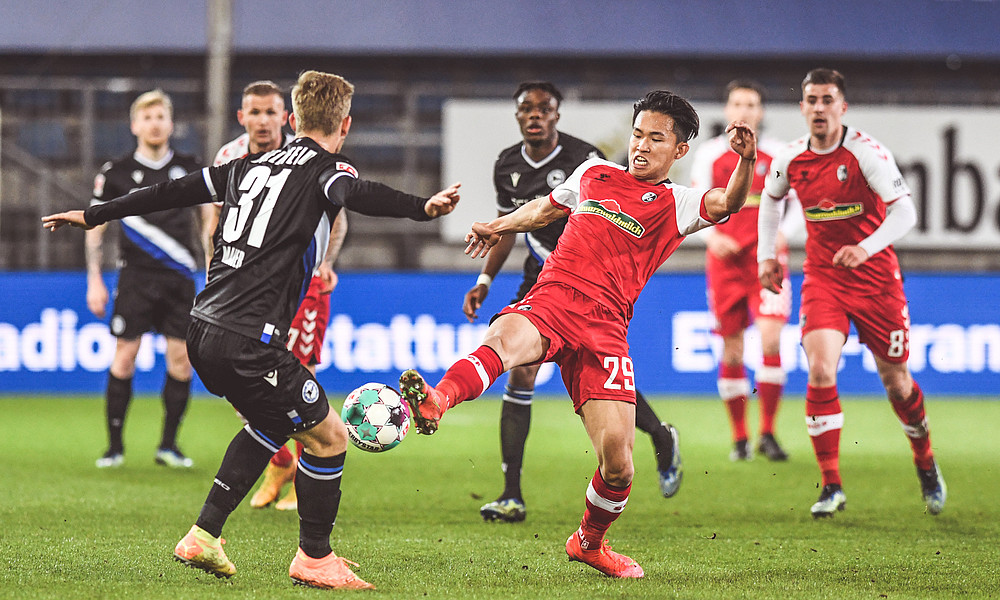 LigaAuftakt auswärts in Bielefeld SC Freiburg